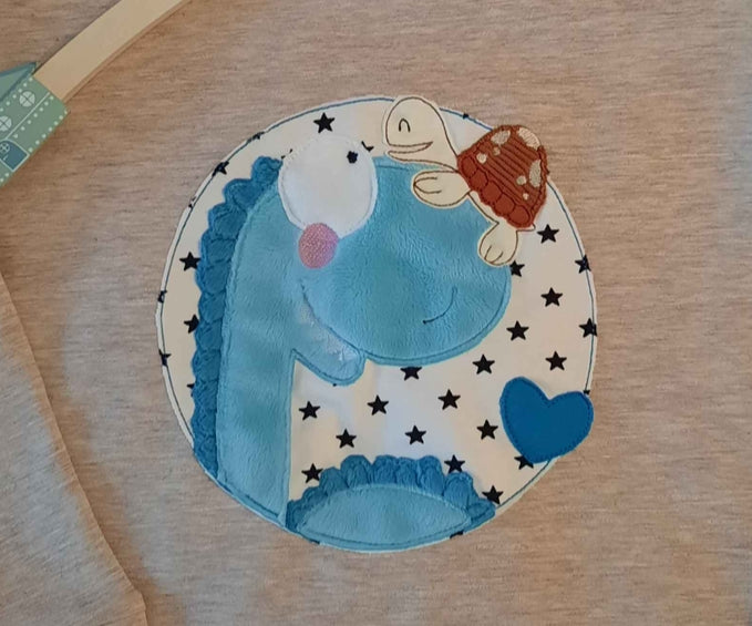 Stickdatei Dino und Schildi